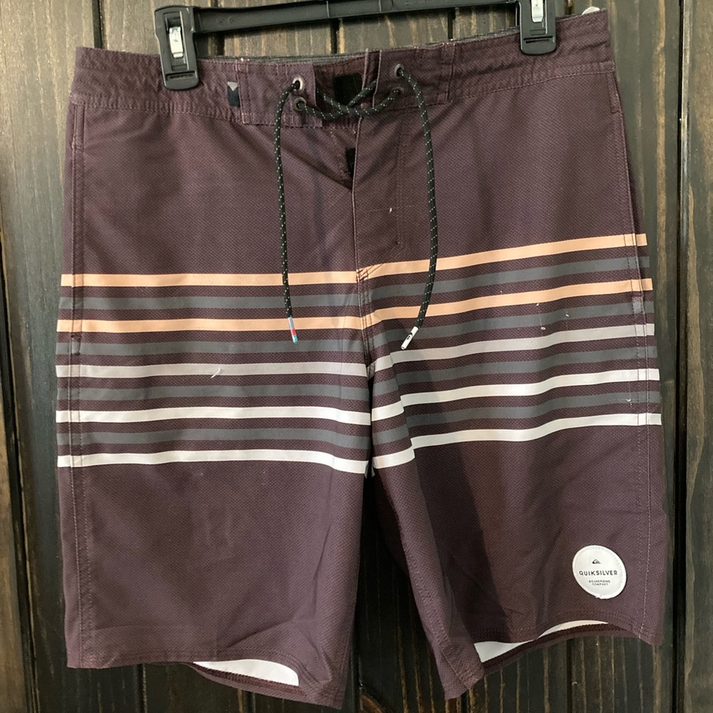 Quicksilver boardshorts 30w